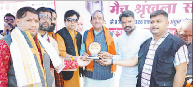 Players use cricket as medium to promote Sanskrit language