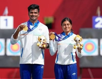 INDIA’S GOLDEN EYE(S)