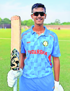 Sarvesh shines