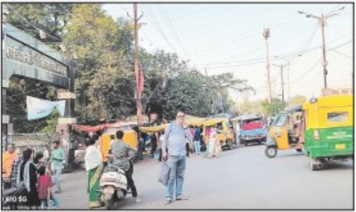 Congestion near NSCBMCH gate couldbe a matter of life and death for someone