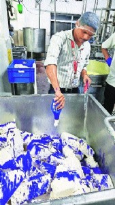 FDA seizes 359 tonnes of food stock worth Rs 9.63 cr across Ngp division