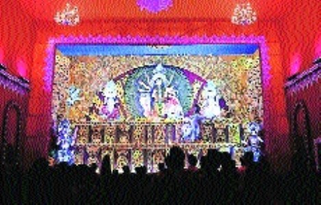 Away from home, North Indians pull out all stops to keep Navratri traditions alive