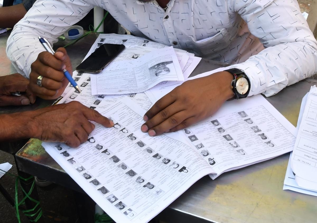 duplicate voters in list