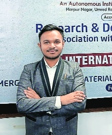 Saket Kawale