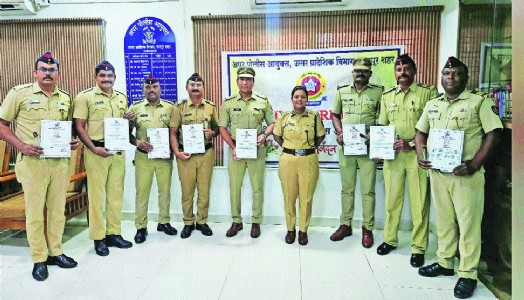 Lakadganj Police felicitated