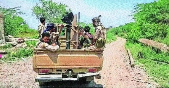 53 soldiers killed as Houthis strike Yemen military camp