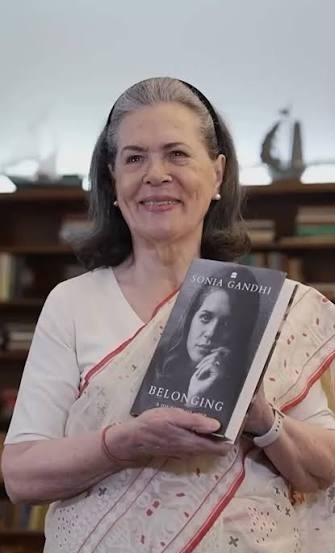 Sonia makes Insta debut