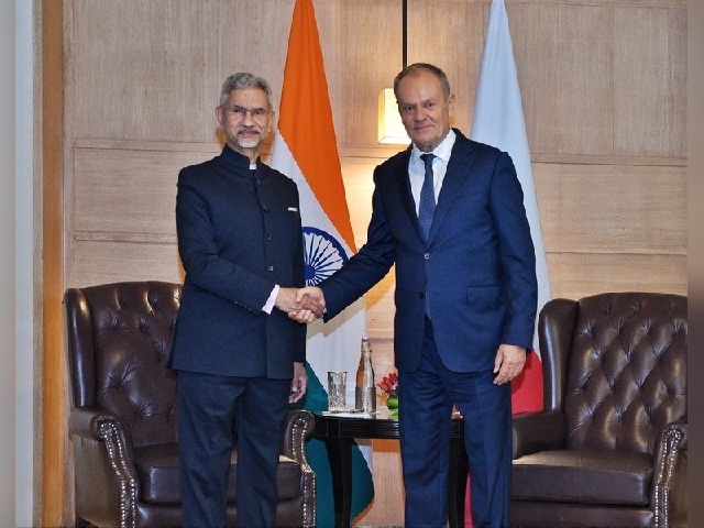 Jaishankar meets 