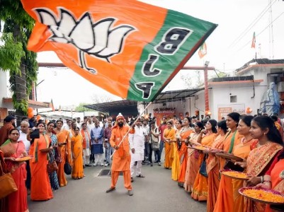 Mahayuti, MVA face-off in Mah Council polls