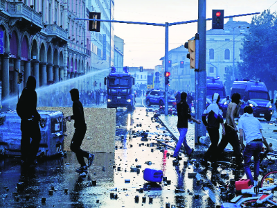 Italy deploys 3,300 personnel, drones ahead of protests