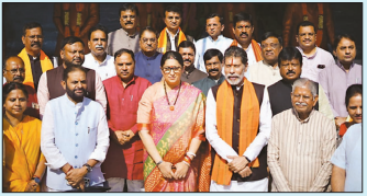 Smriti Irani delivers organisational discipline message