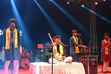 Devotional, cultural songs echo in Bhedaghat as Narmada Mahotsav begins
