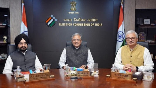 Decisions on SIR roll-out unanimous, EC tells SC