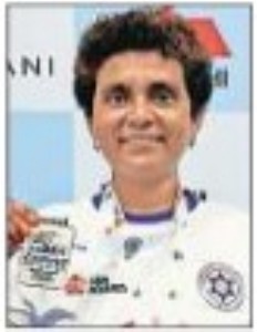 Dr. Gulhane wins silver at Asian Masters Swimming