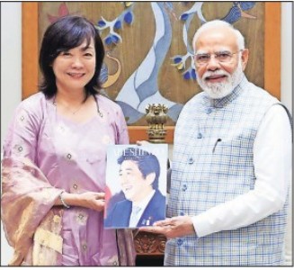 Abe took India-Japan ties to new heights: PM to Abe’s wife