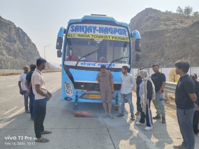 Sanjay Travels’ bus breaks down in jungle, 40 passengers stranded overnight sans help