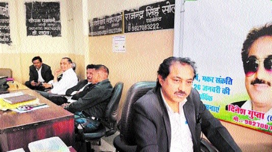 Bhopal lawyers strike work over murder of colleague; demand Advocates Protection Act