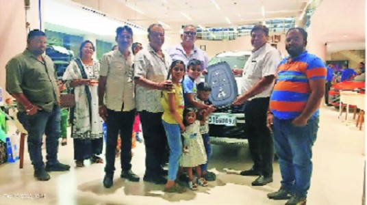 First Tata Safari petrol version delivered from Jaika Motors