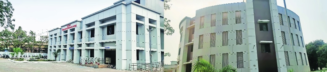 Medicine block and administrative staff premise