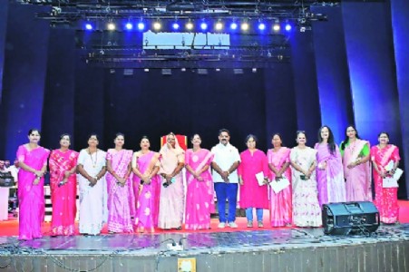 Pink revolution in NMC BJP gives reins of 12 subject committees to women