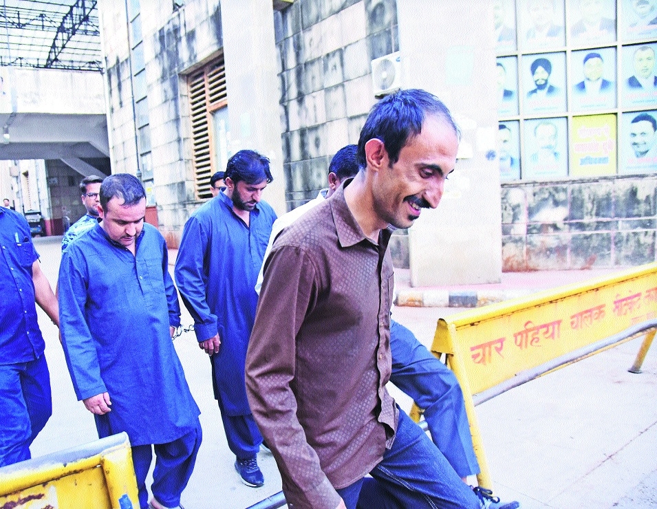 ATS Jabalpur in fake passport 