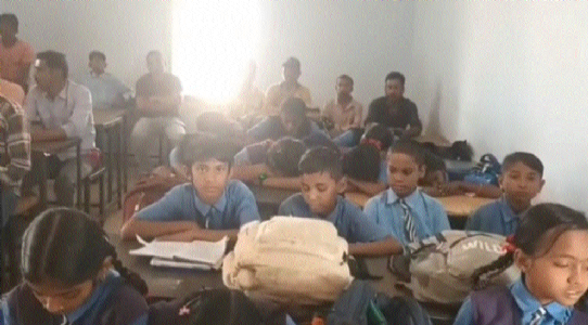 20 kids fell ill due to toxic smoke from brick kiln