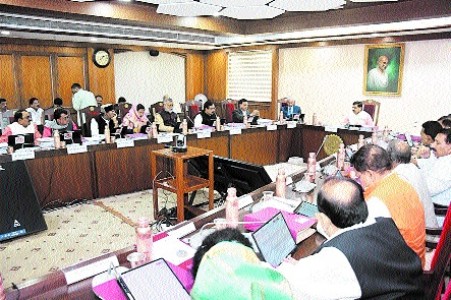 Sardar Sarovar Project oustees to have easy land ownership title, State has become the first in the country to fully implement Bhavantar Scheme