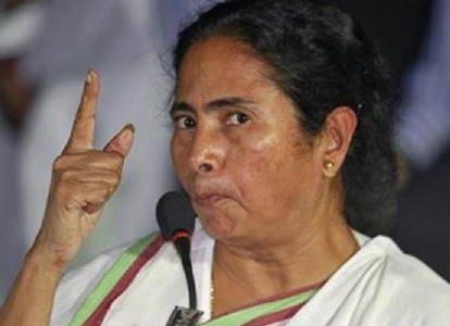 Mamata says people being bulldozed, urges SC to save democracy