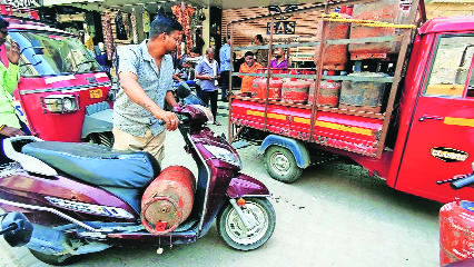 110 LPG cylinders seized