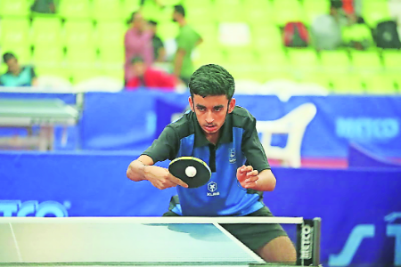 Paddler Chitnis in Maharashtra team