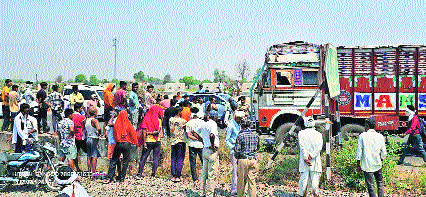 Villagers block Nagpur