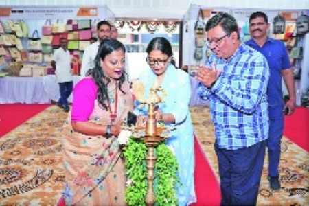 Jute Fair Nagpur inaugurated, getting overwhelming response