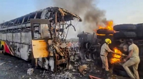 14 burnt alive after Andhra bus collides with dumper truck