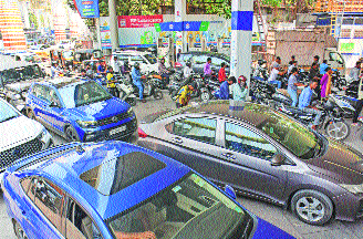 Govt cuts excise duty