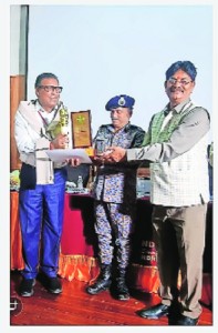 Go Vigyan Anusandhan Kendra, Deolapar receives ‘Best Farming Practices’ Award