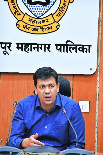 Dr Abhijeet Chaudhari making his point during