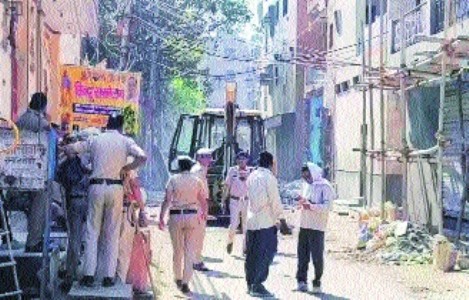 Bulldozer action against Delhi murder accused; 7 held