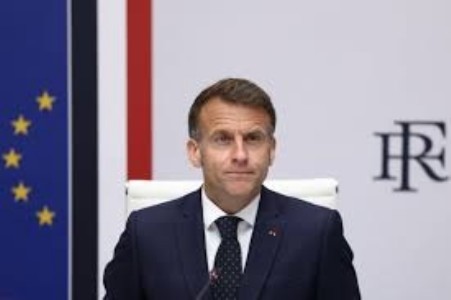 Macron calls Sharif, expresses ‘serious concern’ over attacks on Lebanon