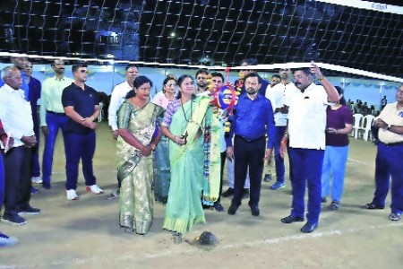 Nanded rally to record victory