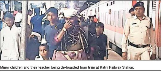163 children rescued from alleged human traffickers, 8 persons held at Katni Rly Stn