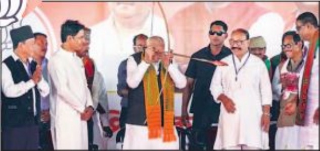 TMC supports ‘tukde-tukde’ gang thatthreatened to snap Siliguri Corridor