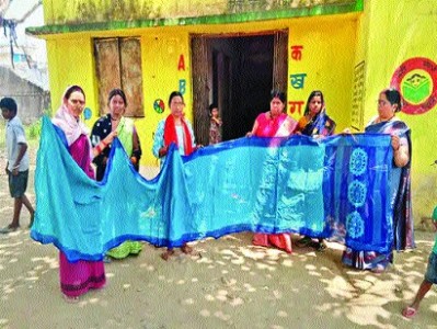 Saree quality issue in Anganwadi centres triggers political buzz, Chhattisgarh Govt orders investigation