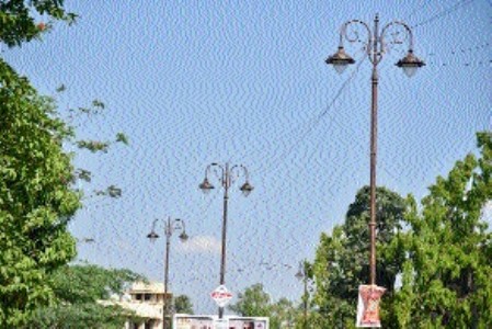 Smart City project turns dim in Gol Bazaar, Costly heritage lights lie defunct