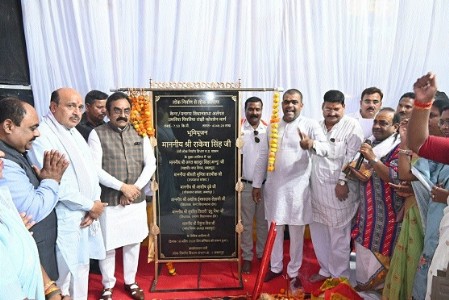 PWD Minister performs bhoomipujan, inaugurates devpt works across city