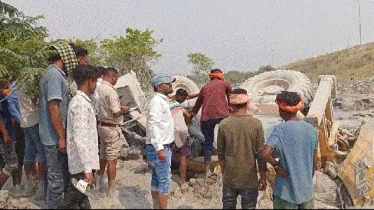 Ash dyke breach claims life of JCB