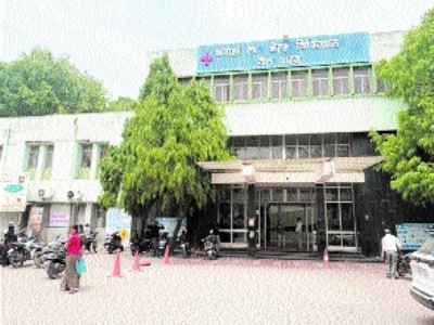 Jawaharlal Nehru Gas Relief Hospital stands out amidst chaos of Govt hospitals