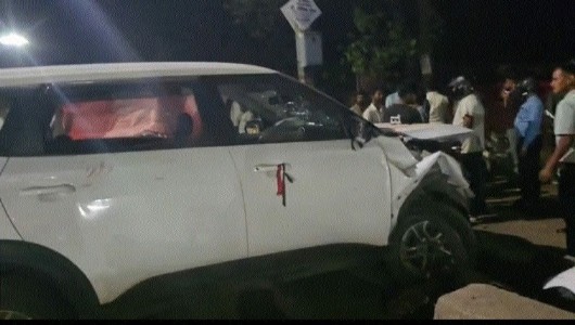 2 killed after drunk car driver rams into crowd