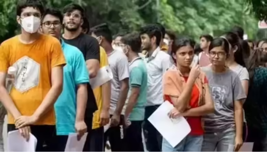 Deadlock in Dabhaura: Repeated delay in admission order leaves 135 students stranded