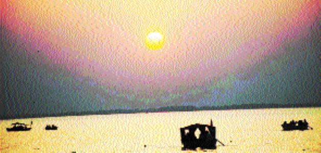 Persistent summer heat to give brief relief by Apr 27