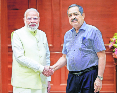 Govt reconstitutes Niti Aayog